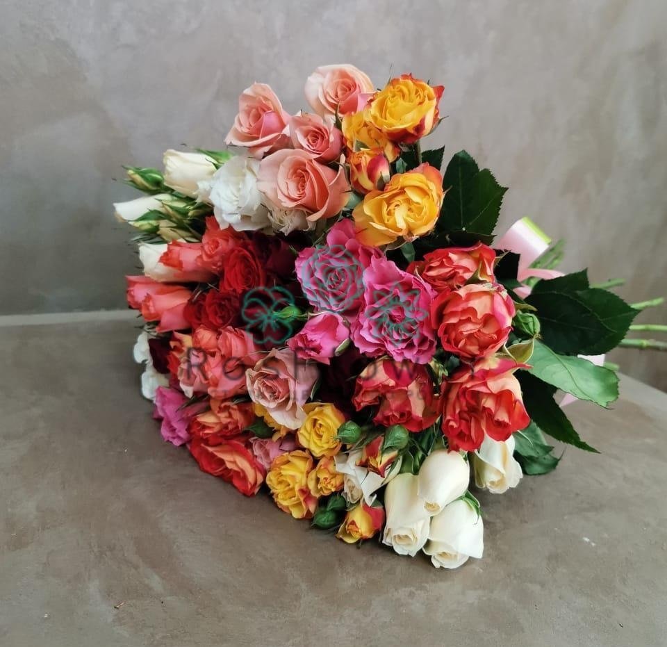 Букет цветов из: Розы в Корсакове