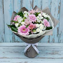 Букет цветов из:  Герберы, Альстромерии и Хризантемы #REPLACE_PRED# Корсакове