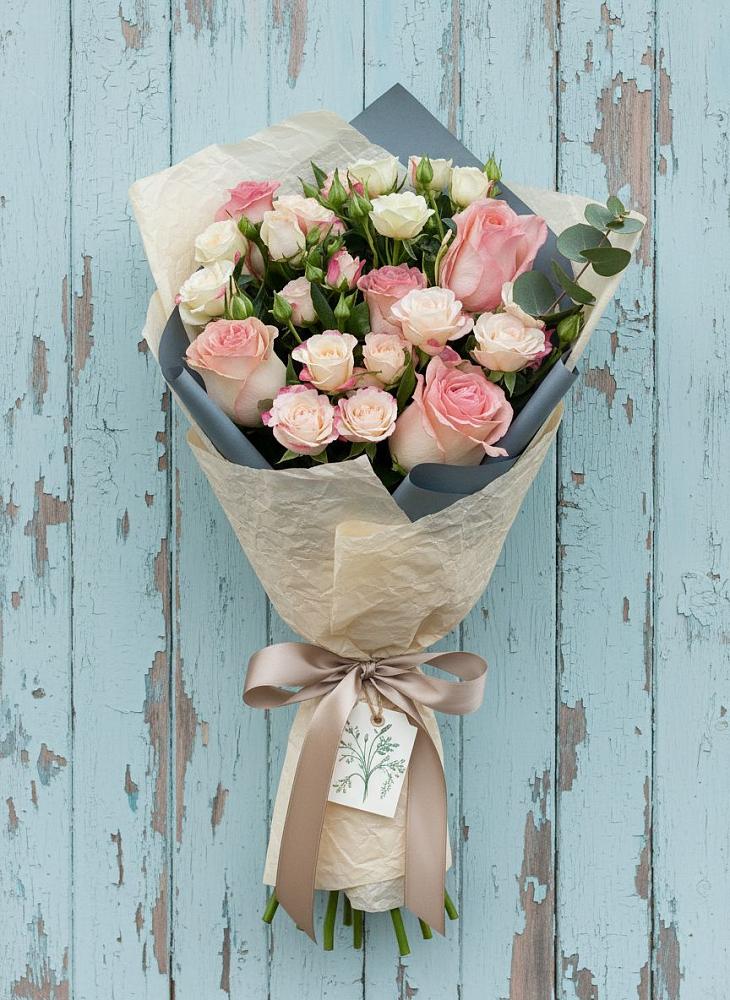 Букет цветов из: Розы в Корсакове