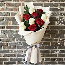 Букет цветов из:  Розы в Корсакове