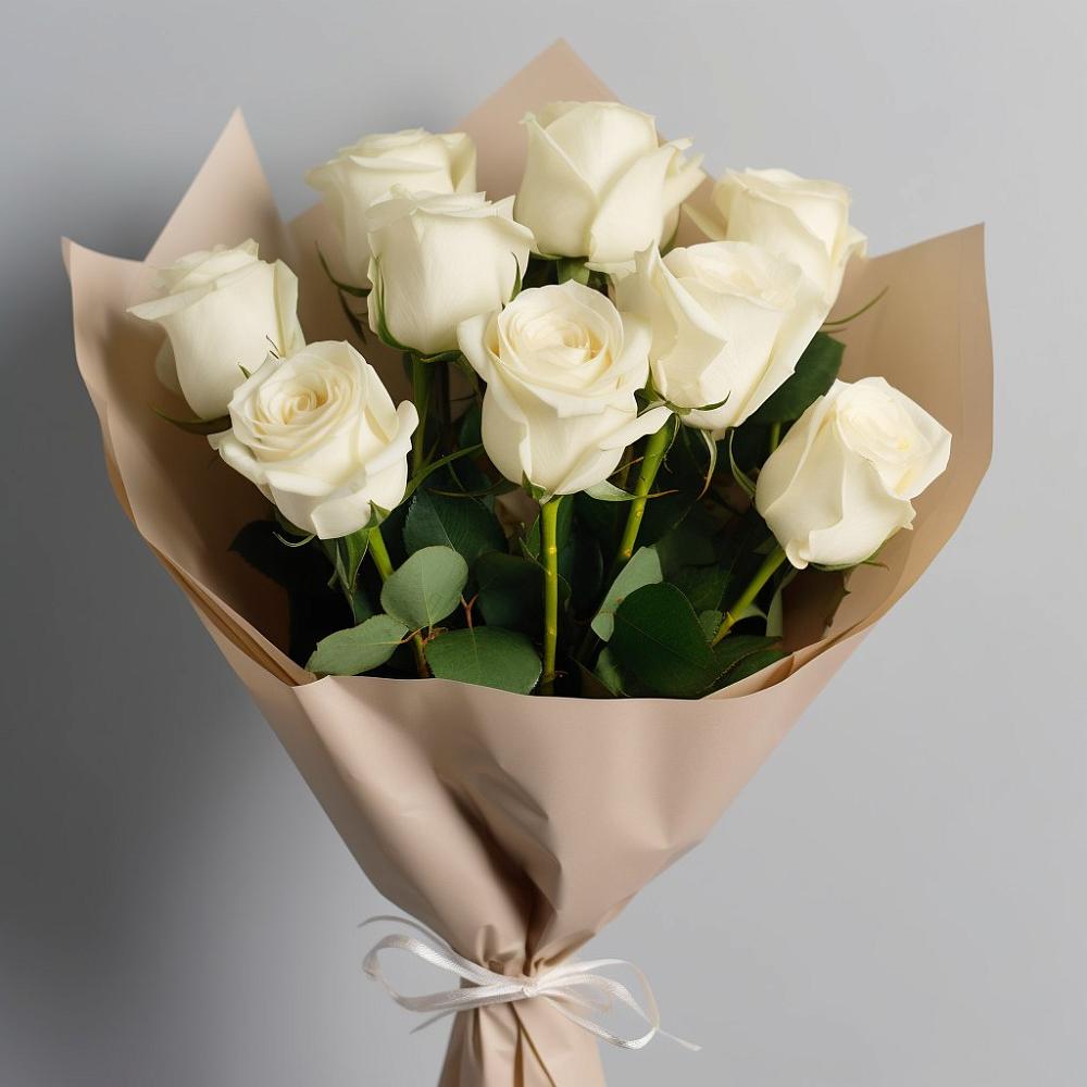 Букет 9 Белых роз Эдлесс Лав в Корсакове