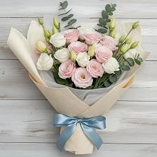 Букет цветов из:  Лизиантусы #REPLACE_PRED# Корсакове