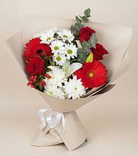 Букет цветов из:  Розы, Хризантемы, Герберы и Лилии #REPLACE_PRED# Корсакове