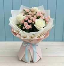 Букет цветов из:  Розы в Корсакове