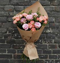 Букет цветов из:  Розы в Корсакове