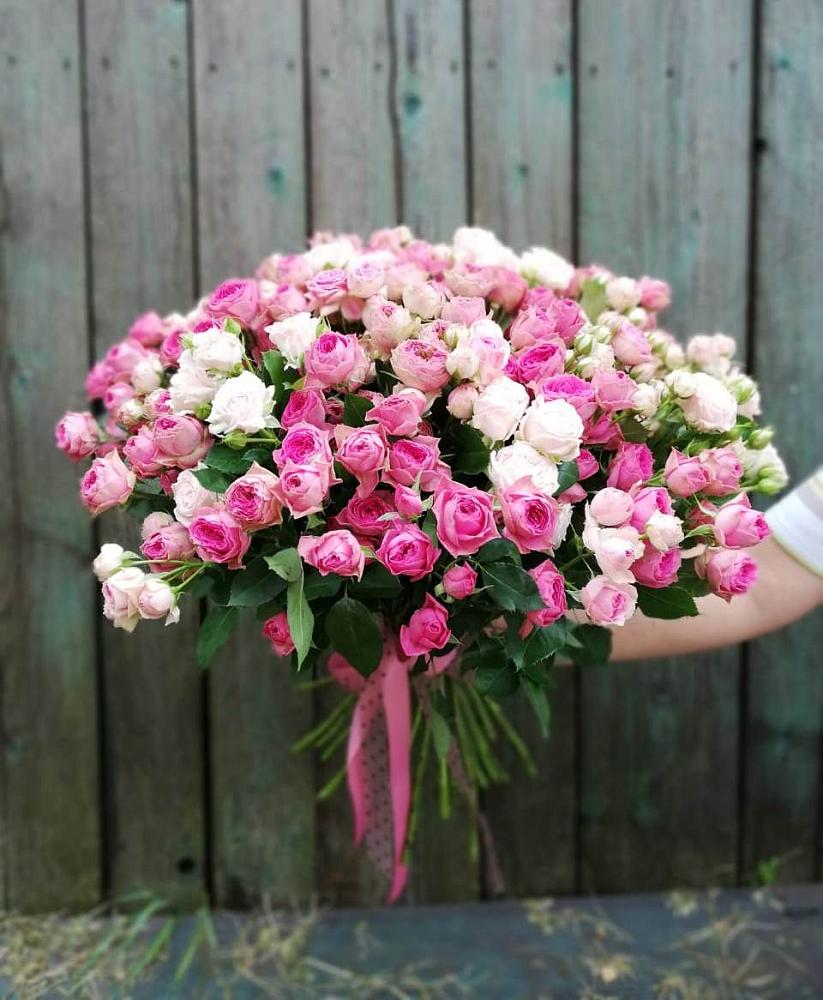 Букет Розовые кустовые розы Натали и Лав Лидия в Корсакове
