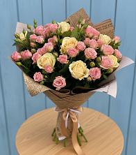 Букет цветов из:  Розы в Корсакове