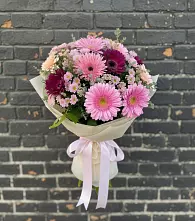 Букет цветов из:  Герберы и Хризантемы #REPLACE_PRED# Корсакове