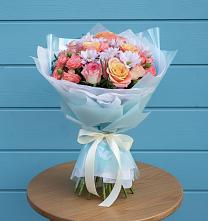 Букет цветов из:  Хризантемы и Розы в Корсакове