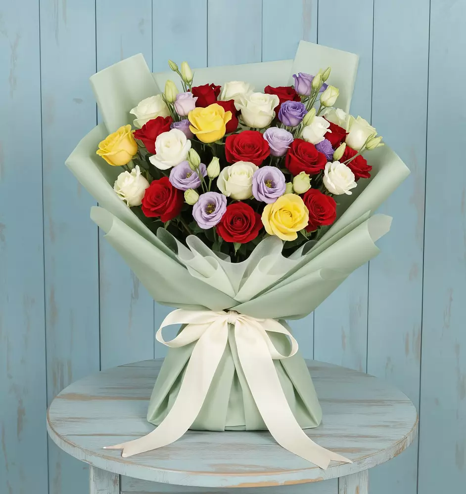 Букет цветов из: Розы в Корсакове