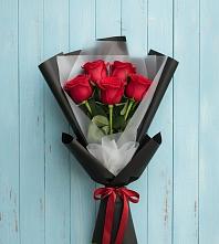 Букет цветов из:  Розы #REPLACE_PRED# Корсакове