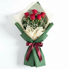 Букет цветов из:  Розы в Корсакове