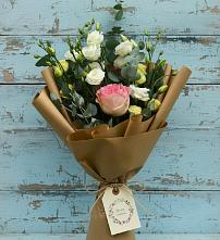 Букет цветов из:  Розы и Лизиантусы #REPLACE_PRED# Корсакове